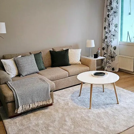 Apartment Rauhallinen Kodikas Kaksio, Ilmainen Pysaekoeinti *